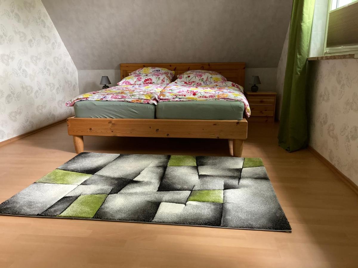 Haus Wald Und Wiese Wohnung Wiese Ehndorf Esterno foto